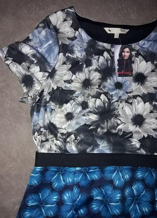 Яскрава та стильна сукня з квітами! 5