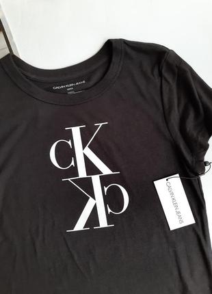 Футболка calvin klein кельвин кляйн оригинал4 фото