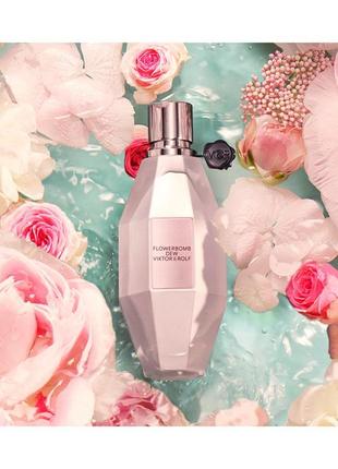 Viktor &amp; rolf flowerbomb dew