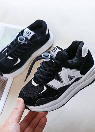 Кроссовки детские va