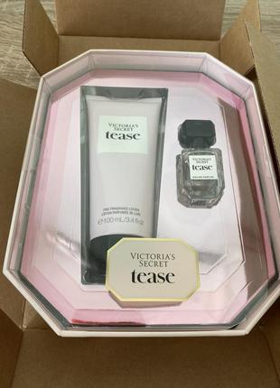 Подарункові набори tease mini fragrance duo victoria's secret