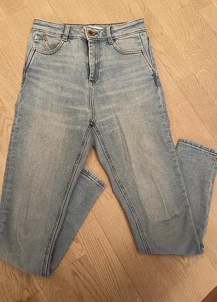 Джинсы zara