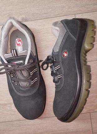 Защитная рабочая обувь металл носок sixton2 фото