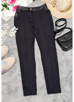 Брюки джеггинсы черные с утяжкой river island с вставками эко кожи