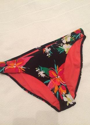 Tрусики от купальника 10/ евро 38/ m