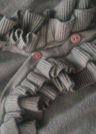 Жіночний светрик