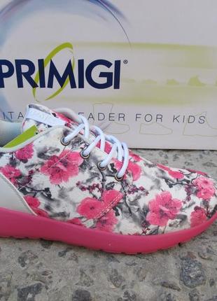 Новые летние кроссовки primigi оригинал