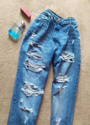 Стильные голубые джинсы mom с потёртостями высокая талия4 фото