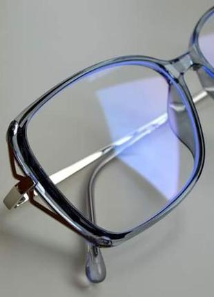 Комп'ютерні окуляри3 фото