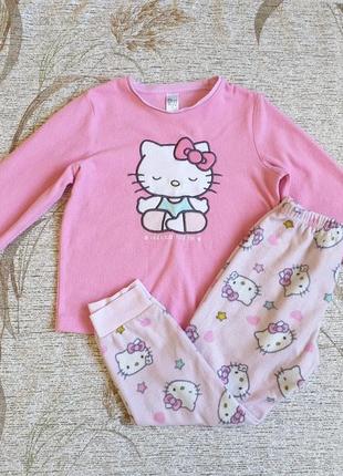 Брендова, рожева піжама для дівчинки hello kitty, на зріст - 116 см. брендовая, розовая пижама для девочки, на рост - 116 см