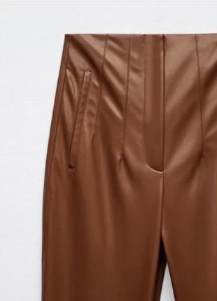 Кожаные брюки zara