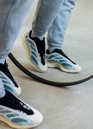 Кроссовки мужские adidas two yeezy boost 700 v3 “kyanite”