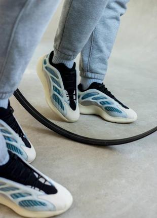 Кроссовки мужские adidas yeezy boost 700 v3 “kyanite”