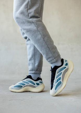 Кроссовки мужские adidas yeezy boost 700 v3 “kyanite”2 фото