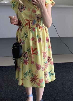 Яркое платье benetton  размер 11-16 лет