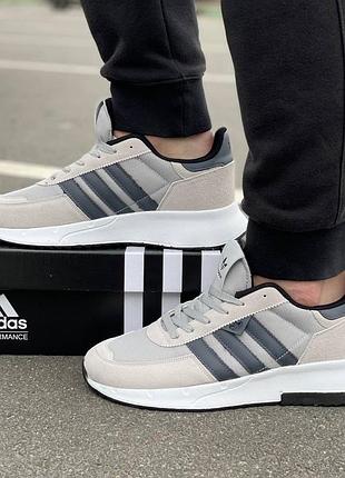 Кроссовки adidas 5