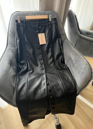 Спідничка з екошкіри