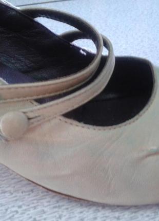 Жіночі туфлі gidigio6 фото