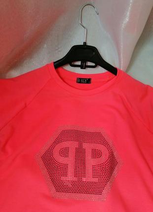 ☘️  яскраво-рожева кислотна футболка зі стразами туреччина5 фото