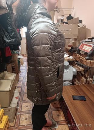 Женская стеганая длинная куртка.esmara/германия.6 фото