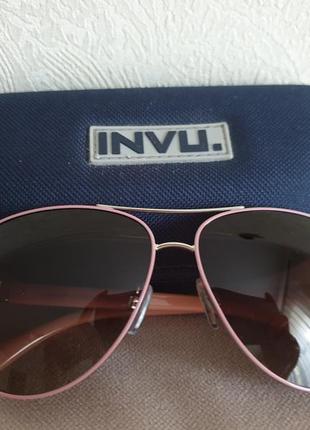 Сонцезахисні окуляри invu з поляризацією