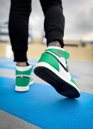 Мужские высокие кожаные кроссовки nike air jordan 1 high og wmns lucky green#найк4 фото