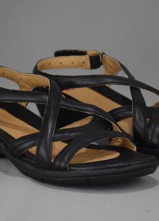 Clarks unstructured босоніжки сандалі жіночі шкіряні. камбоджа. оригінал. 37 р./24 см.