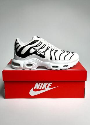 ✔️✅ nike air max tn black кросівки полосаті смугасті зебра тигр білі чорні аір повітряна капсула
