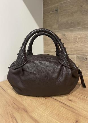 Кожаная сумка fendi