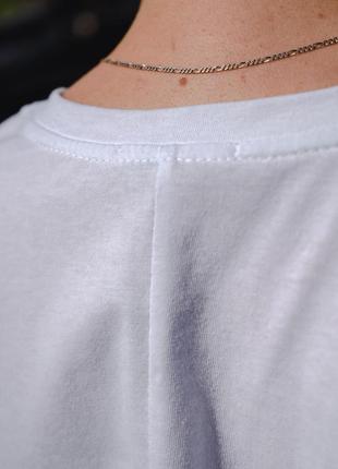 Женская футболка с качественным и современным принтом из хлопка4 фото