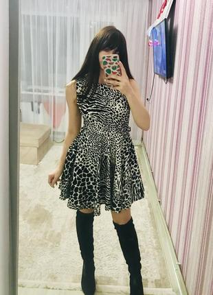 Леопардова сукня