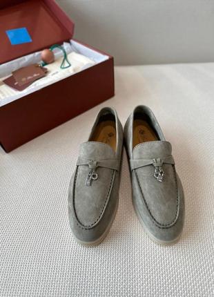 Женские серые хаки зеленые замшевые лоферы loro piana summer walk ботинки лоро пиана...