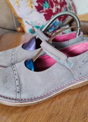 Детские кожаные нубуковые ботинки 33р. туфли ботиночки