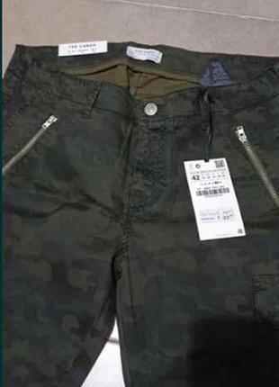 Джинсы zara в стиле милитари размер s (42)