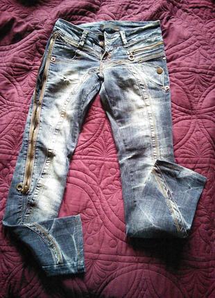 Стильные джинсики1 фото