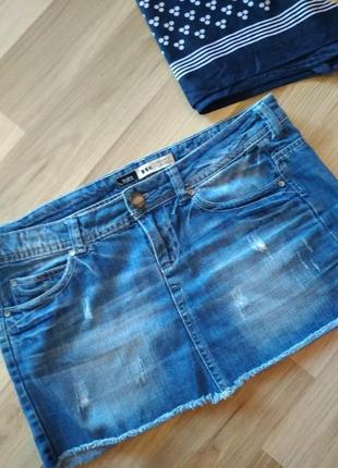 Стильные джинсовая юбка, короткая на лето, без дефектов крутая модель2 фото