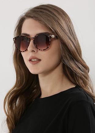 Солнце защитные очки new look