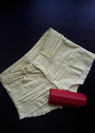 Шорти tally weill