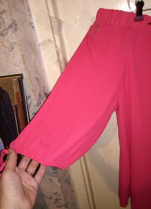 Эффектная,блуза с открытыми плечами и прорезями на рукавах,большого 18-24 размера3 фото