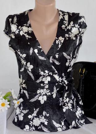 Брендовая черно-белая блуза накидка bay принт цветы1 фото