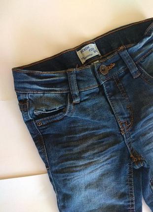 Джинсы