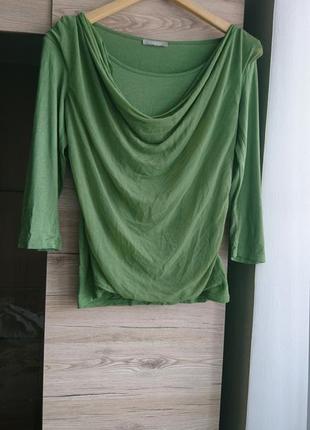 Актуальна кофта оливкового кольору orsay