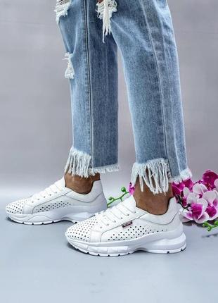 Летние белые кожаные кроссовки с перфорацией р36-41.9 фото