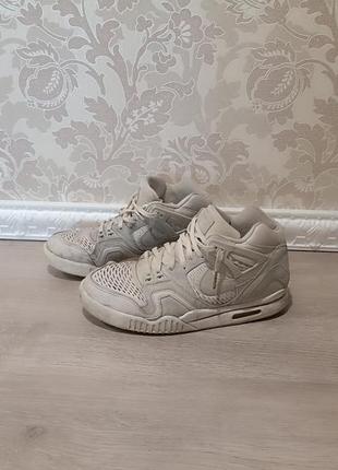 Кросівки nike