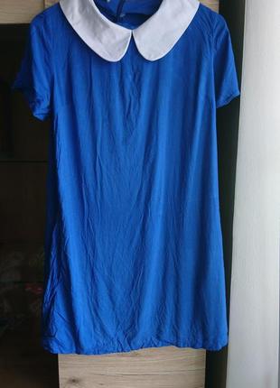 Стильное  синее платье с белым воротником zirano
