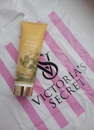 Лосьон для тела victoria's secret oasis blooms fragrance lotion2 фото
