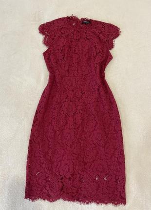 Плаття по фігурі