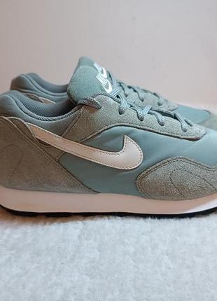 Кроссовки женские nike w outburst