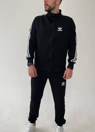 Чоловічий спортивний костюм adidas