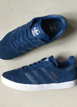 Кроссовки adidas (indonesia) оригинал1 фото